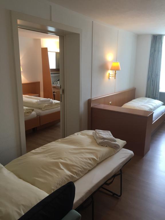 Hotel Schwert Näfels Buitenkant foto