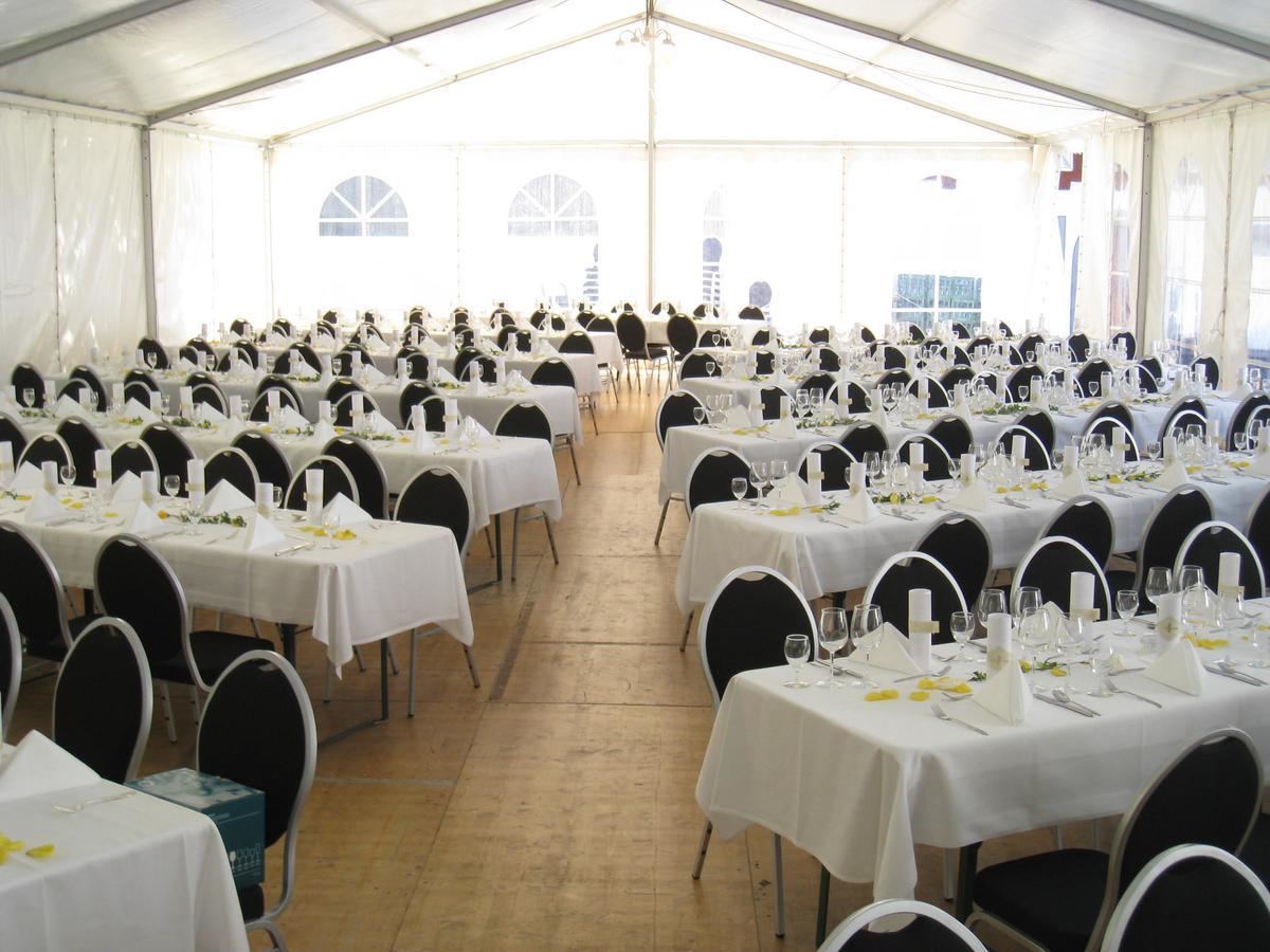 Hotel Schwert Näfels Buitenkant foto