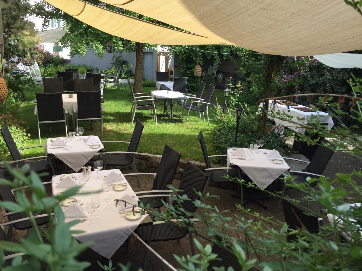 Hotel Schwert Näfels Buitenkant foto