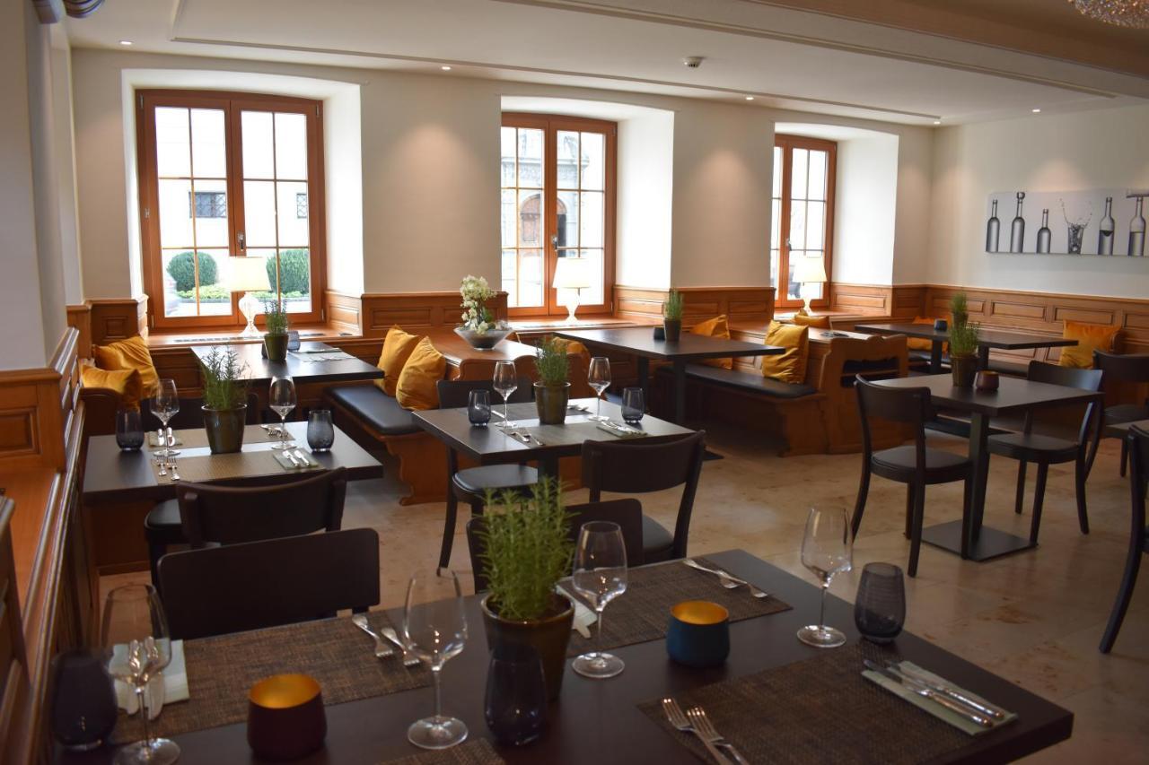Hotel Schwert Näfels Buitenkant foto
