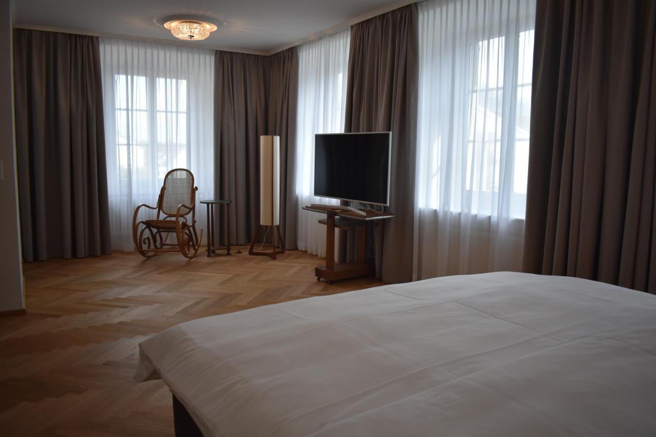 Hotel Schwert Näfels Buitenkant foto